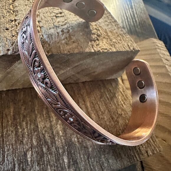 Boho Copper Floral Cuff Bangle Bracelet, Arthritis Relief, Gift Box - Picture 5 of 12